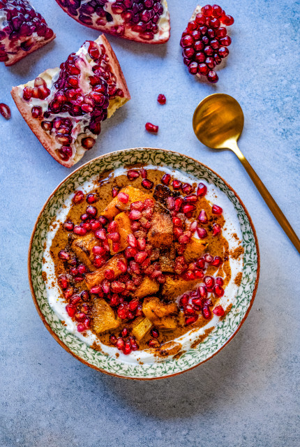 Pomegranate Yogurt Bowl_BSR